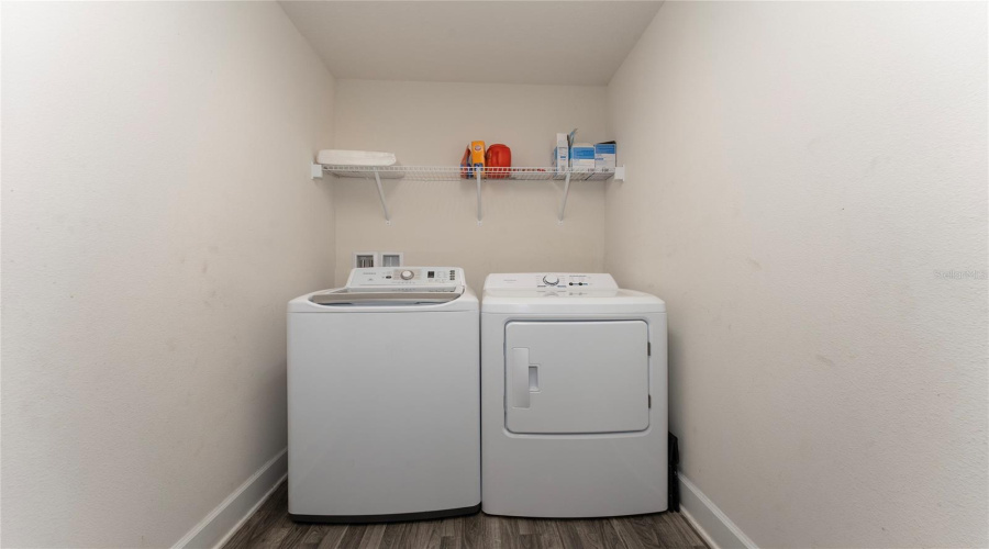 Kissimmee, Florida 34759, 4 Bedroom Bedrooms, ,2 Bathroombathrooms,Residential,For Sale,Elm,0,Mfrs5153090