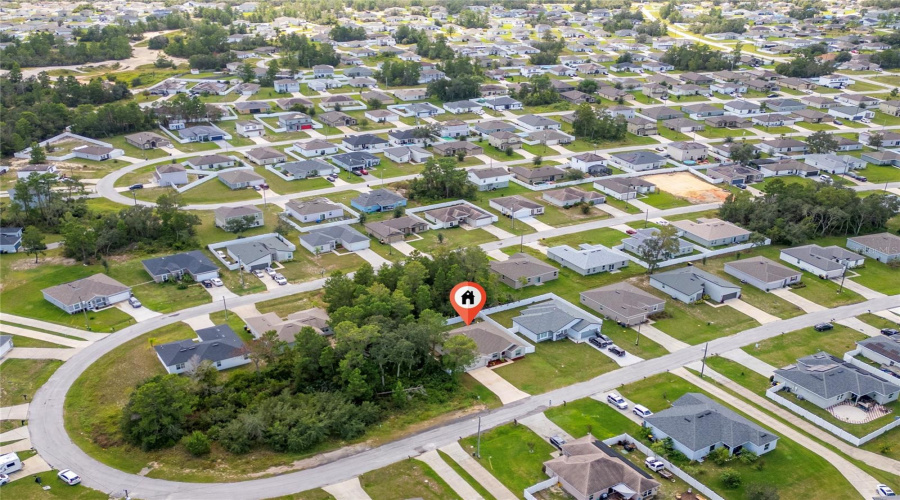 Kissimmee, Florida 34759, 4 Bedroom Bedrooms, ,2 Bathroombathrooms,Residential,For Sale,Elm,0,Mfrs5153090