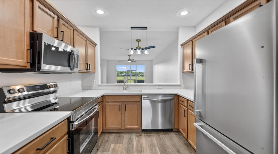 Bradenton, Florida 34212, 2 Bedroom Bedrooms, ,2 Bathroombathrooms,Residential,For Sale,Fairwaycove,0,Mfra4693958