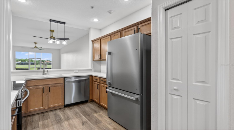 Bradenton, Florida 34212, 2 Bedroom Bedrooms, ,2 Bathroombathrooms,Residential,For Sale,Fairwaycove,0,Mfra4693958