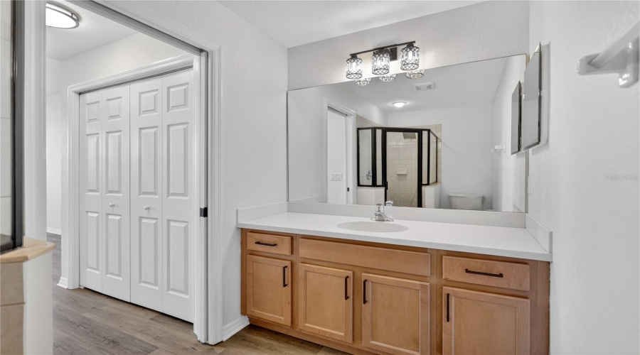 Bradenton, Florida 34212, 2 Bedroom Bedrooms, ,2 Bathroombathrooms,Residential,For Sale,Fairwaycove,0,Mfra4693958