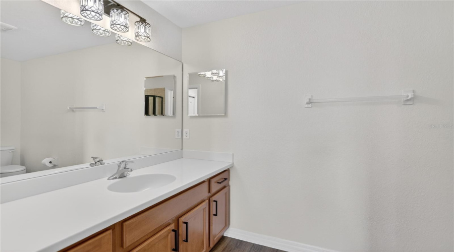 Bradenton, Florida 34212, 2 Bedroom Bedrooms, ,2 Bathroombathrooms,Residential,For Sale,Fairwaycove,0,Mfra4693958