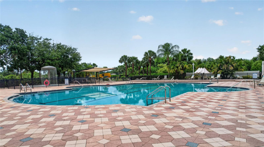 Bradenton, Florida 34212, 2 Bedroom Bedrooms, ,2 Bathroombathrooms,Residential,For Sale,Fairwaycove,0,Mfra4693958