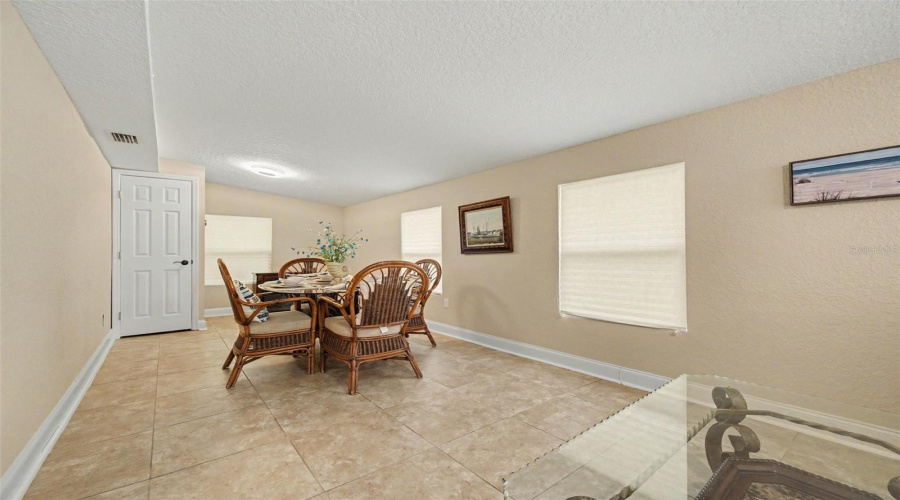 Palm Coast, Florida 32137, 3 Bedroom Bedrooms, ,2 Bathroombathrooms,Residential,For Sale,Clark,0,Mfrtb8541933