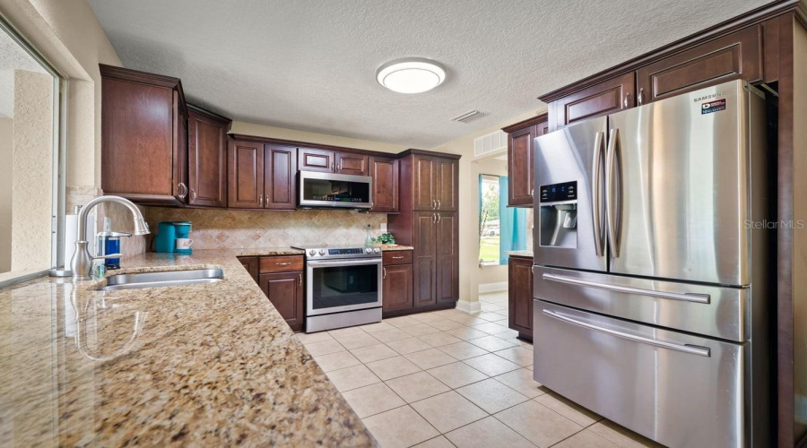 Palm Coast, Florida 32137, 3 Bedroom Bedrooms, ,2 Bathroombathrooms,Residential,For Sale,Clark,0,Mfrtb8541933