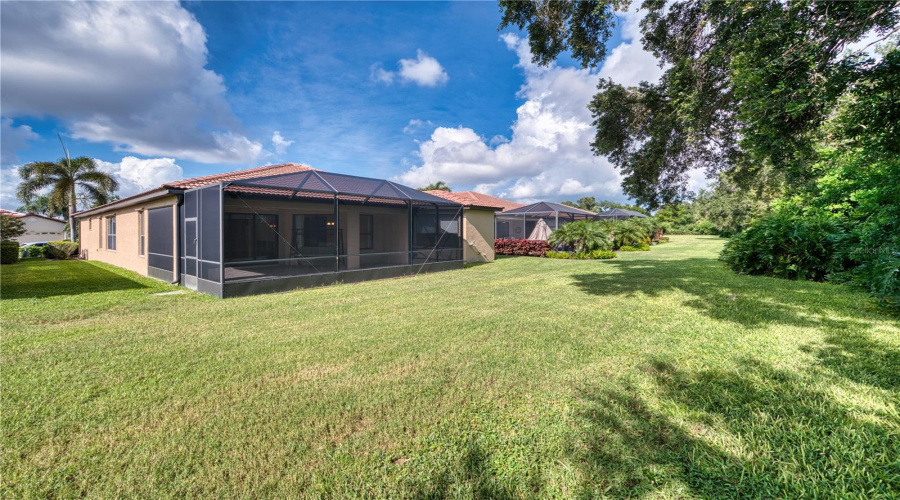 Sarasota, Florida 34243, 3 Bedroom Bedrooms, ,2 Bathroombathrooms,Residential,For Sale,Mackay Falls,0,Mfra4695428