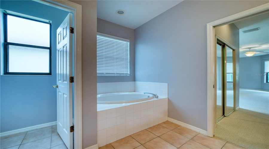 Sarasota, Florida 34243, 3 Bedroom Bedrooms, ,2 Bathroombathrooms,Residential,For Sale,Mackay Falls,0,Mfra4695428