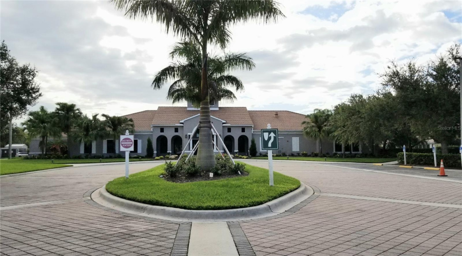 Sarasota, Florida 34243, 3 Bedroom Bedrooms, ,2 Bathroombathrooms,Residential,For Sale,Mackay Falls,0,Mfra4695428