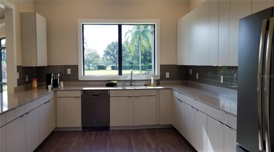 Sarasota, Florida 34243, 3 Bedroom Bedrooms, ,2 Bathroombathrooms,Residential,For Sale,Mackay Falls,0,Mfra4695428