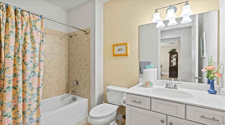 Venice, Florida 34293, 3 Bedroom Bedrooms, ,3 Bathroombathrooms,Residential,For Sale,Petrino,0,Mfrn6144877