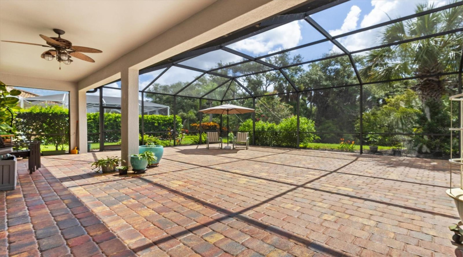 Venice, Florida 34293, 3 Bedroom Bedrooms, ,3 Bathroombathrooms,Residential,For Sale,Petrino,0,Mfrn6144877