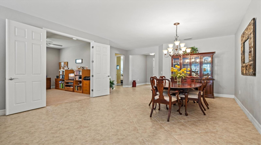 Venice, Florida 34293, 3 Bedroom Bedrooms, ,3 Bathroombathrooms,Residential,For Sale,Petrino,0,Mfrn6144877