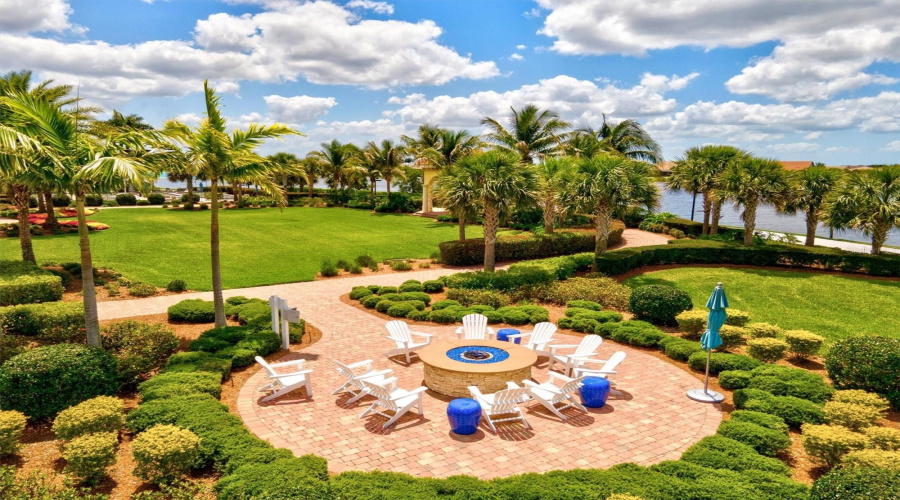 Venice, Florida 34293, 3 Bedroom Bedrooms, ,3 Bathroombathrooms,Residential,For Sale,Petrino,0,Mfrn6144877