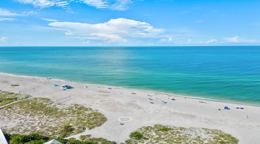 Venice, Florida 34293, 3 Bedroom Bedrooms, ,3 Bathroombathrooms,Residential,For Sale,Petrino,0,Mfrn6144877