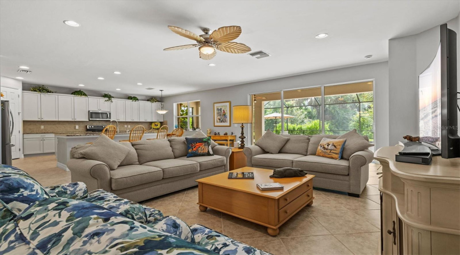 Venice, Florida 34293, 3 Bedroom Bedrooms, ,3 Bathroombathrooms,Residential,For Sale,Petrino,0,Mfrn6144877