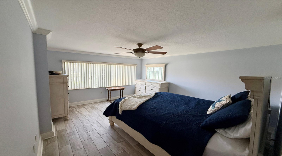 Dunedin, Florida 34698, 2 Bedroom Bedrooms, ,2 Bathroombathrooms,Residential,For Sale,Broadway,0,Mfrtb8479278