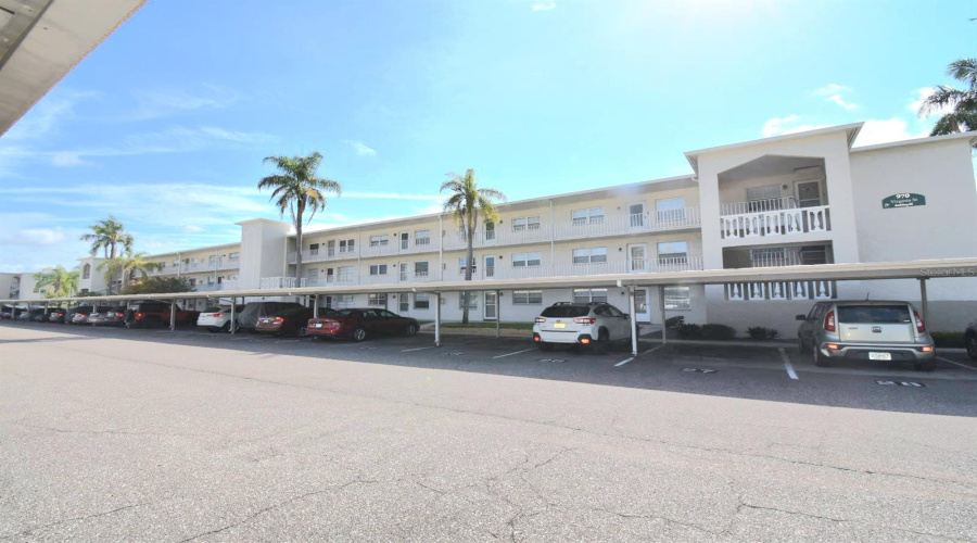 Dunedin, Florida 34698, 2 Bedroom Bedrooms, ,1 Bathroombathrooms,Residential,For Sale,Virginia,0,Mfrtb8511713