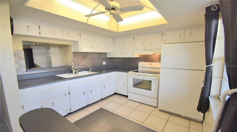 Dunedin, Florida 34698, 2 Bedroom Bedrooms, ,1 Bathroombathrooms,Residential,For Sale,Virginia,0,Mfrtb8511713