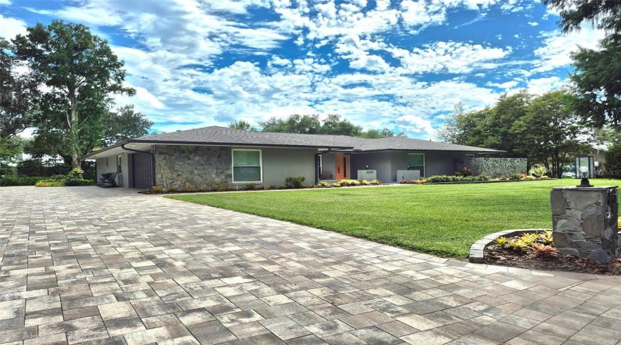 St Cloud, Florida 34771, 4 Bedroom Bedrooms, ,2 Bathroombathrooms,Residential,For Sale,Whispering Pine,0,Mfro6436258