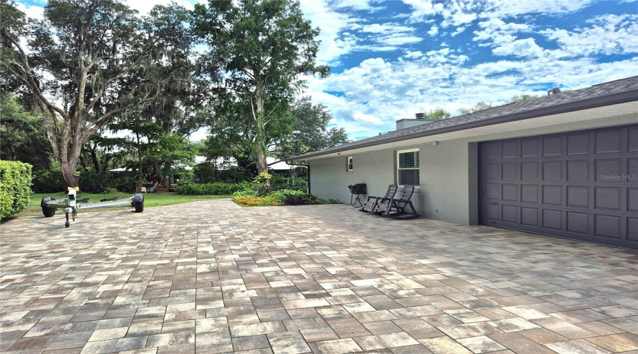 St Cloud, Florida 34771, 4 Bedroom Bedrooms, ,2 Bathroombathrooms,Residential,For Sale,Whispering Pine,0,Mfro6436258