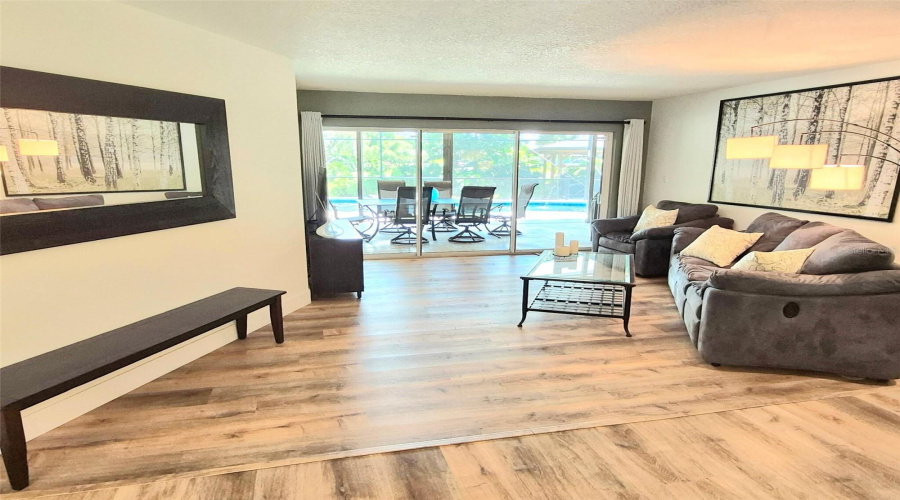 St Cloud, Florida 34771, 4 Bedroom Bedrooms, ,2 Bathroombathrooms,Residential,For Sale,Whispering Pine,0,Mfro6436258