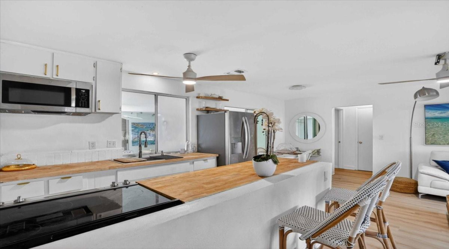 Port Charlotte, Florida 33948, 2 Bedroom Bedrooms, ,2 Bathroombathrooms,Residential,For Sale,Fairfax,0,Mfra4696462