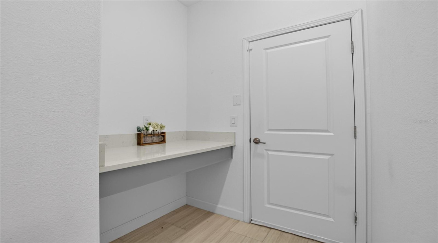 Wimauma, Florida 33598, 2 Bedroom Bedrooms, ,2 Bathroombathrooms,Residential,For Sale,Star Banks,0,Mfrtb8524938