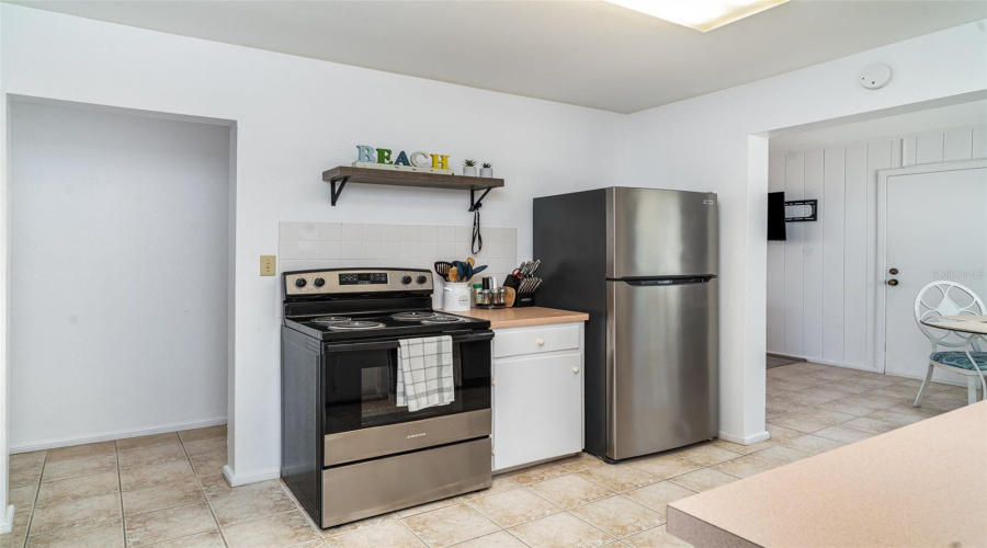Sarasota, Florida 34242, 3 Bedroom Bedrooms, ,1 Bathroombathrooms,Residential,For Sale,Calle Minorga,0,Mfra4690532