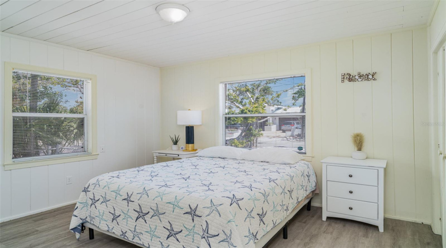 Sarasota, Florida 34242, 3 Bedroom Bedrooms, ,1 Bathroombathrooms,Residential,For Sale,Calle Minorga,0,Mfra4690532
