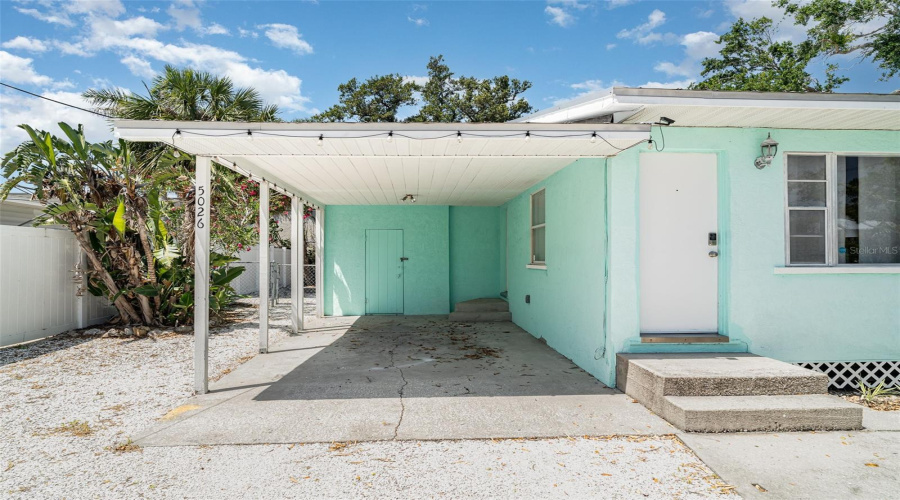 Sarasota, Florida 34242, 3 Bedroom Bedrooms, ,1 Bathroombathrooms,Residential,For Sale,Calle Minorga,0,Mfra4690532