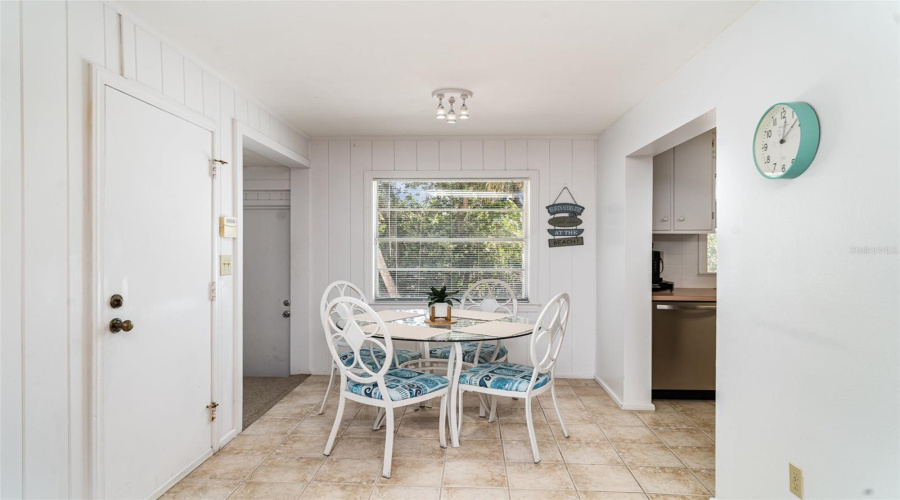 Sarasota, Florida 34242, 3 Bedroom Bedrooms, ,1 Bathroombathrooms,Residential,For Sale,Calle Minorga,0,Mfra4690532