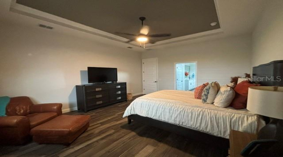 Lakeland, Florida 33813, 4 Bedroom Bedrooms, ,3 Bathroombathrooms,Residential,For Sale,Bentridge Dr,0,Mfrl4964572