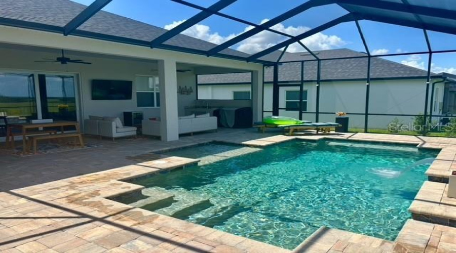 Lakeland, Florida 33813, 4 Bedroom Bedrooms, ,3 Bathroombathrooms,Residential,For Sale,Bentridge Dr,0,Mfrl4964572