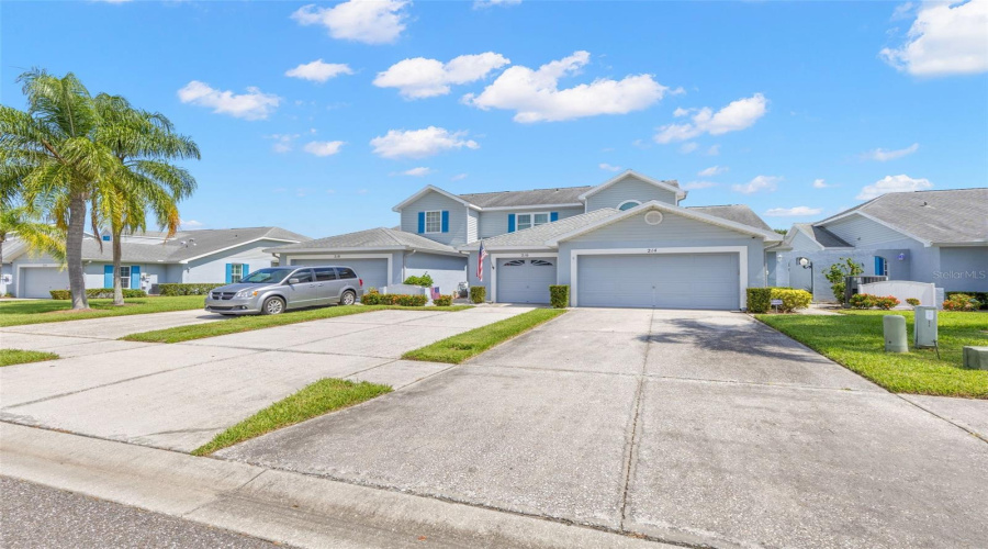 Oldsmar, Florida 34677, 3 Bedroom Bedrooms, ,2 Bathroombathrooms,Residential,For Sale,Hemingway,0,Mfrtb8539671