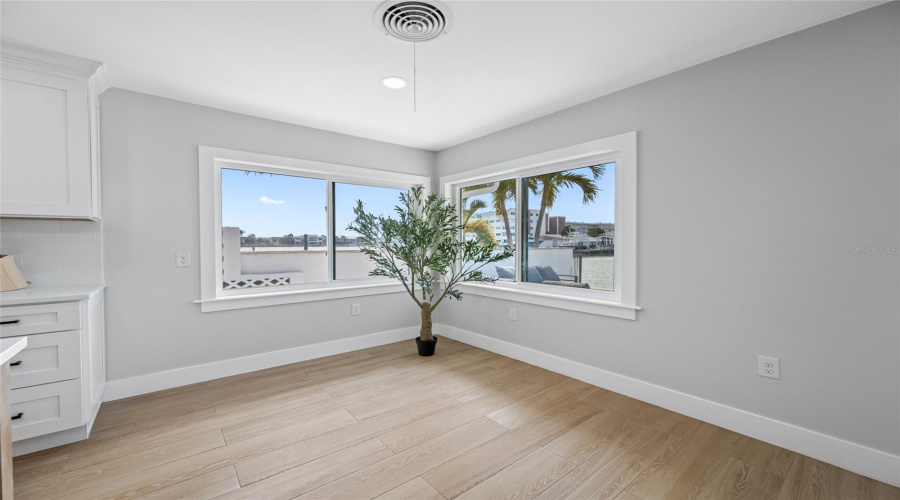 St Pete Beach, Florida 33706, 3 Bedroom Bedrooms, ,3 Bathroombathrooms,Residential,For Sale,59Th,0,Mfrtb8526677