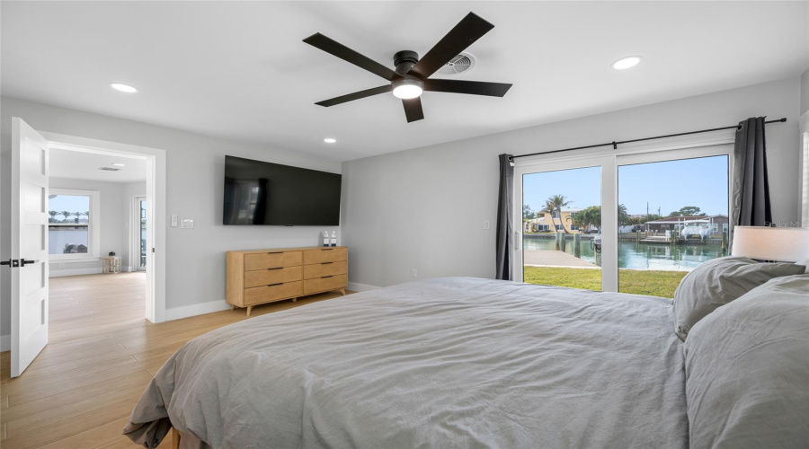 St Pete Beach, Florida 33706, 3 Bedroom Bedrooms, ,3 Bathroombathrooms,Residential,For Sale,59Th,0,Mfrtb8526677