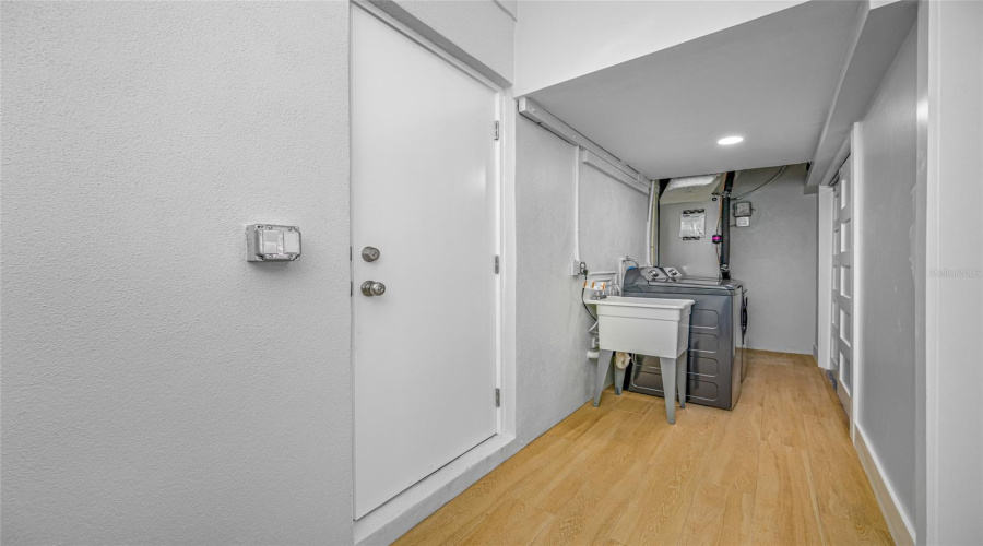 Laundry Area/Room In Garage