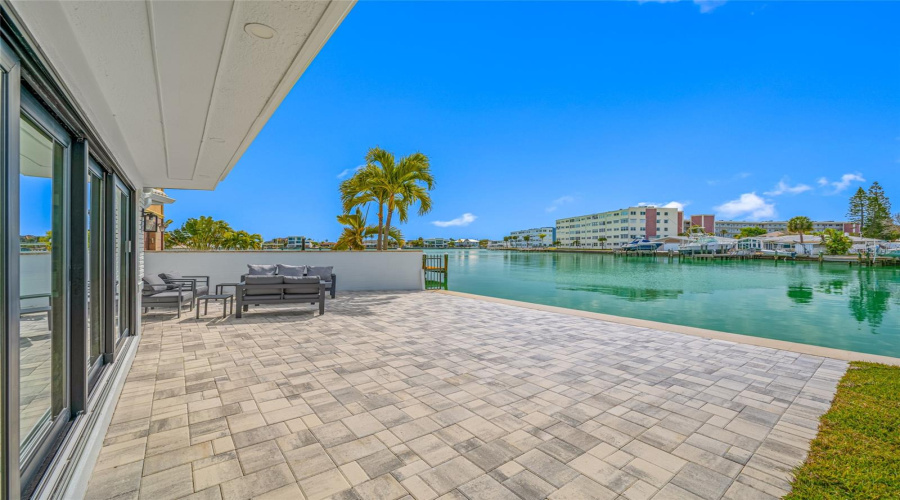 St Pete Beach, Florida 33706, 3 Bedroom Bedrooms, ,3 Bathroombathrooms,Residential,For Sale,59Th,0,Mfrtb8526677