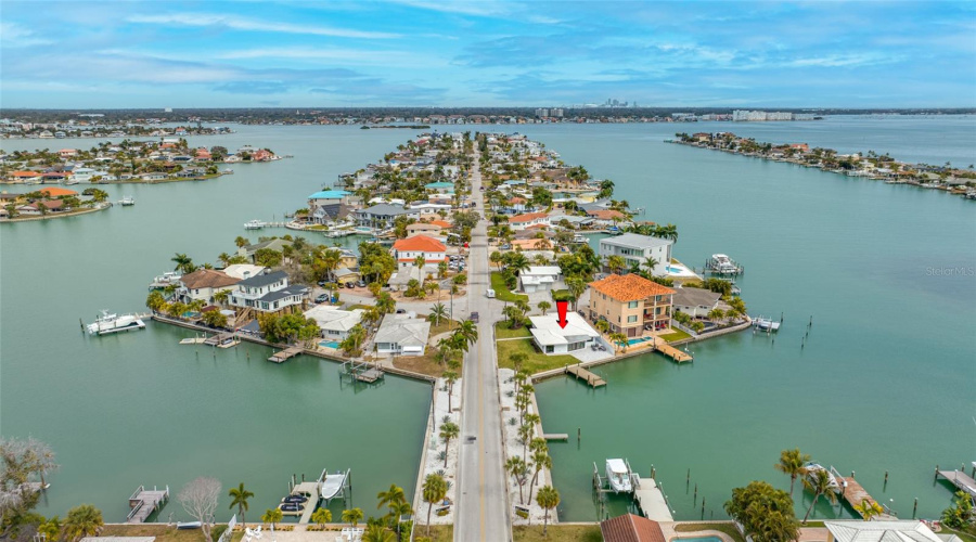 St Pete Beach, Florida 33706, 3 Bedroom Bedrooms, ,3 Bathroombathrooms,Residential,For Sale,59Th,0,Mfrtb8526677