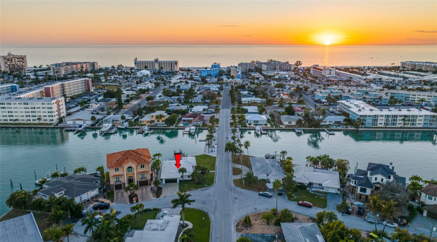 Short Distance From The Beach, St Pete Beach