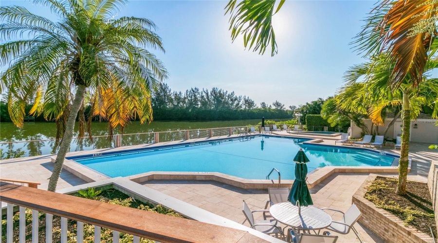 Bradenton, Florida 34210, 2 Bedroom Bedrooms, ,2 Bathroombathrooms,Residential,For Sale,Tidy Island,0,Mfra4652757