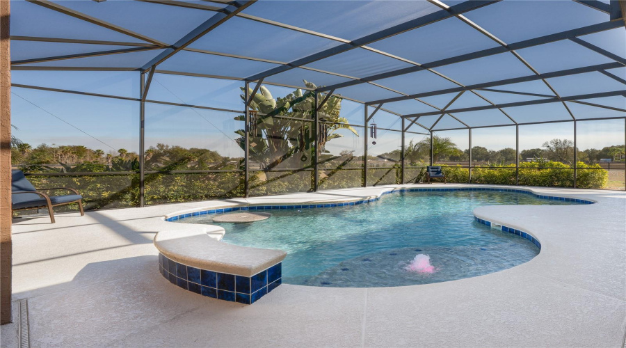 Tavares, Florida 32778, 4 Bedroom Bedrooms, ,3 Bathroombathrooms,Residential,For Sale,Can Do,0,Mfro6379362