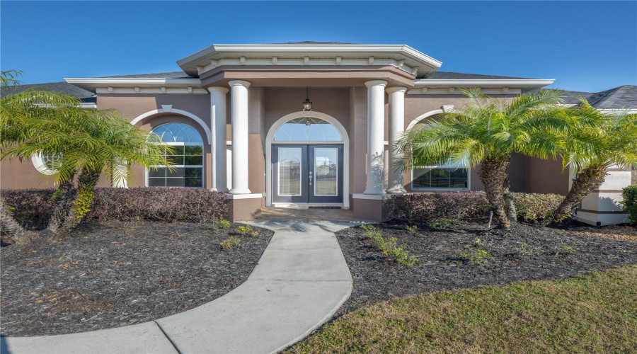 Tavares, Florida 32778, 4 Bedroom Bedrooms, ,3 Bathroombathrooms,Residential,For Sale,Can Do,0,Mfro6379362