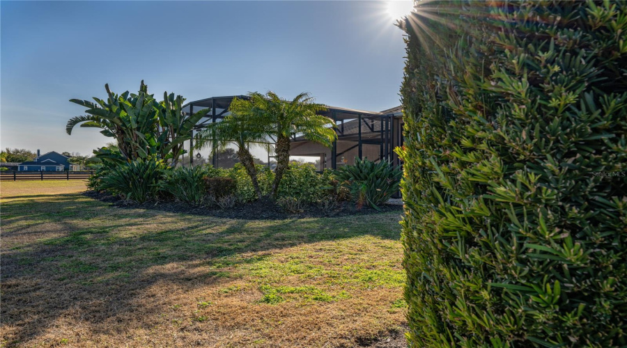 Tavares, Florida 32778, 4 Bedroom Bedrooms, ,3 Bathroombathrooms,Residential,For Sale,Can Do,0,Mfro6379362