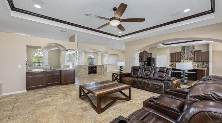 Tavares, Florida 32778, 4 Bedroom Bedrooms, ,3 Bathroombathrooms,Residential,For Sale,Can Do,0,Mfro6379362