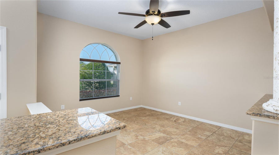 Tavares, Florida 32778, 4 Bedroom Bedrooms, ,3 Bathroombathrooms,Residential,For Sale,Can Do,0,Mfro6379362