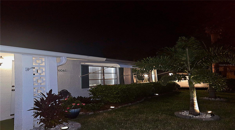 Bradenton, Florida 34207, 3 Bedroom Bedrooms, ,2 Bathroombathrooms,Residential,For Sale,Coral,0,Mfra4702903