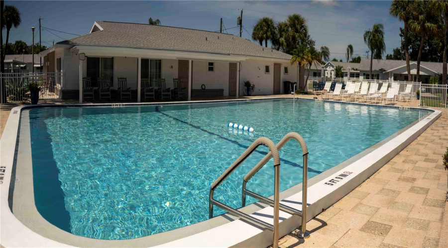 Bradenton, Florida 34207, 3 Bedroom Bedrooms, ,2 Bathroombathrooms,Residential,For Sale,Coral,0,Mfra4702903