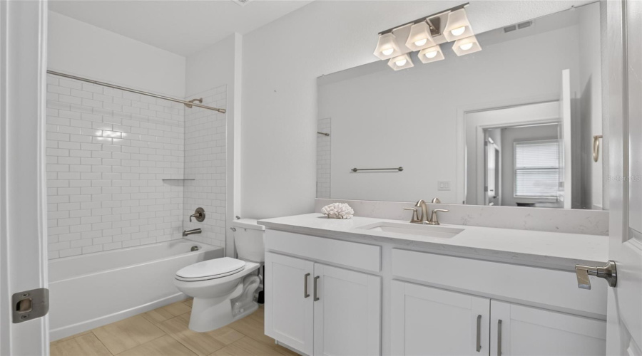 Wimauma, Florida 33598, 3 Bedroom Bedrooms, ,2 Bathroombathrooms,Residential,For Sale,Little Path,0,Mfrtb8540493