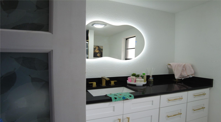 Spring Hill, Florida 34608, 3 Bedroom Bedrooms, ,2 Bathroombathrooms,Residential,For Sale,Kenmore,0,Mfrtb8528964